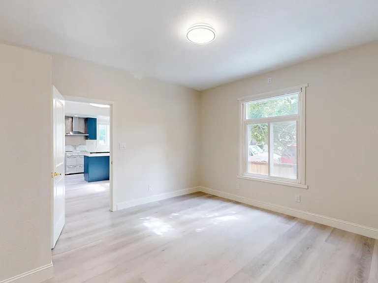 976 Masson Ave — Photo 13
