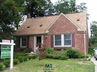 616 N Catalpa Dr, Royal Oak, MI