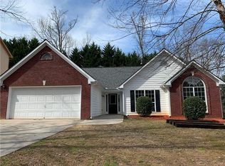 535 Sterling Pointe Ct, Lawrenceville, GA