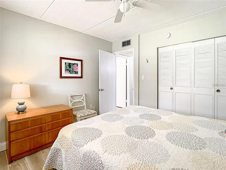 841 Patricia Ave #103 — Photo 17