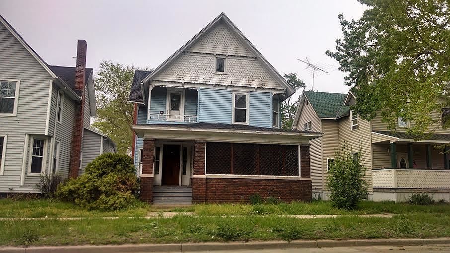 1st image of 514 W Lexington Ave