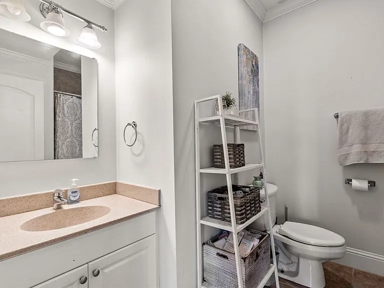 209 D St #2 — Photo 11