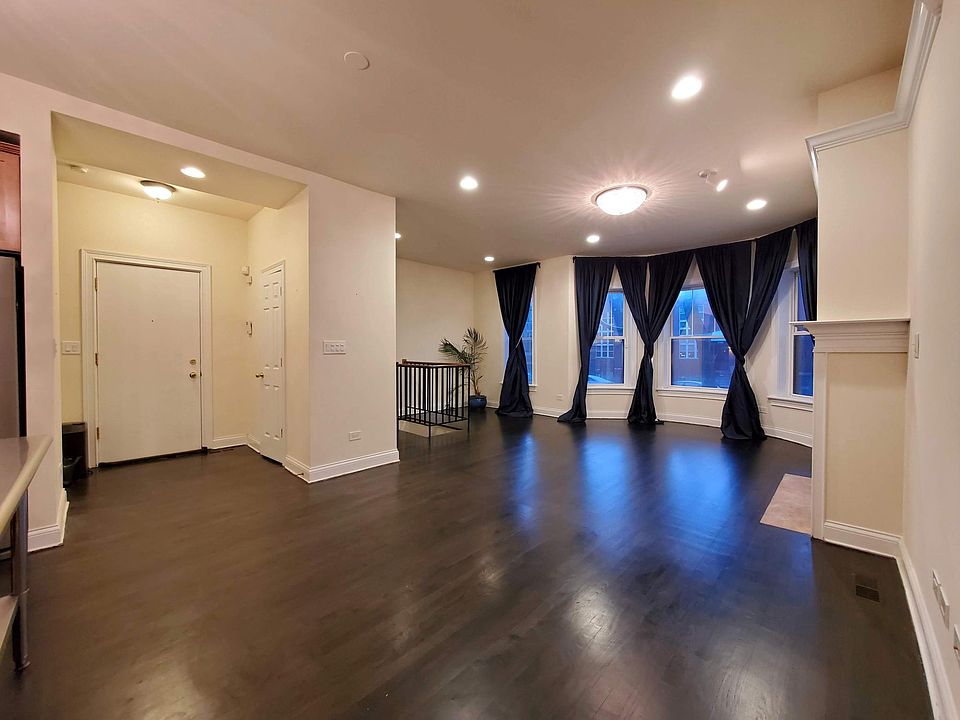 1st image of 4347 S Greenwood Ave #102