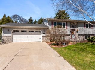 233 S Heritage St, Belgium, WI 53004