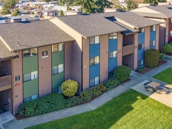 Cottonwood Apartments