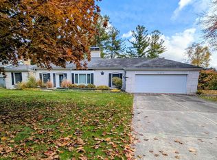2860 Nottingham Dr W, Saginaw, MI
