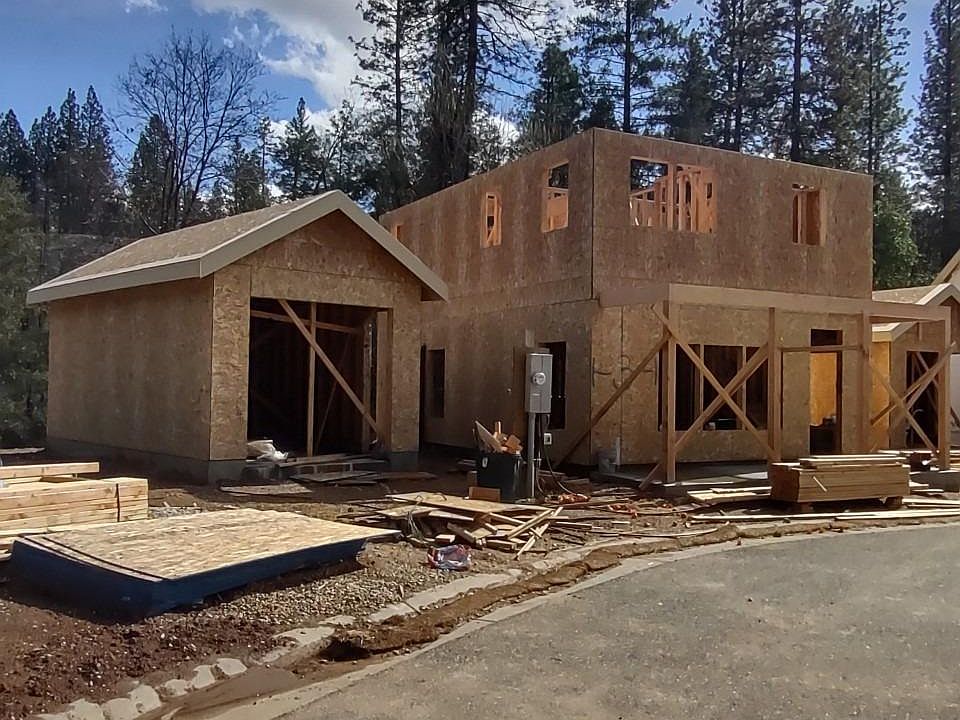 1st image of 255 Pello Ln