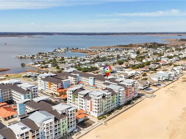 3700 Sandpiper Rd APT 411, Virginia Beach, VA 23456