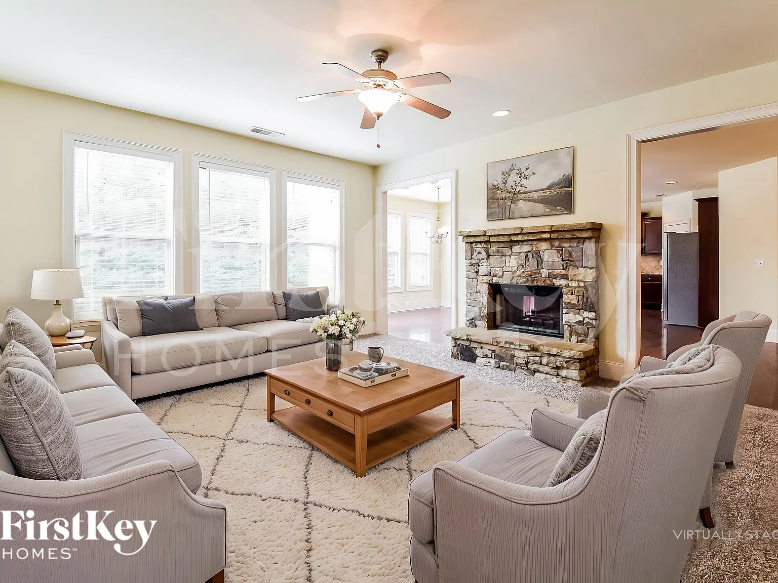 4 bed, 2.5 bath, 3002 sqft, $2,645 — Photo 3