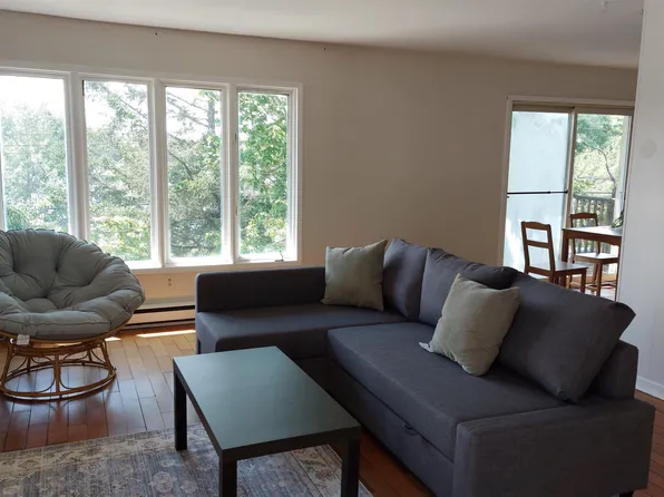 94 Old Sambro Rd, Halifax, NS B3R 1R2