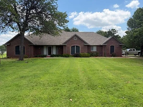 670 Vista Unit W, Choctaw, OK 73020