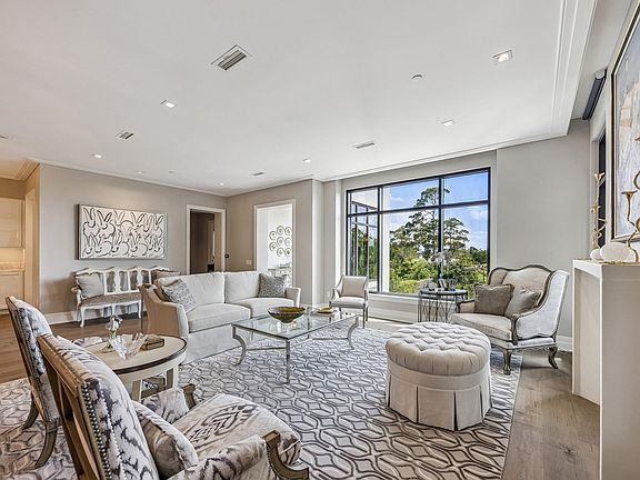 5th image of 6017 Memorial Dr Unit 406