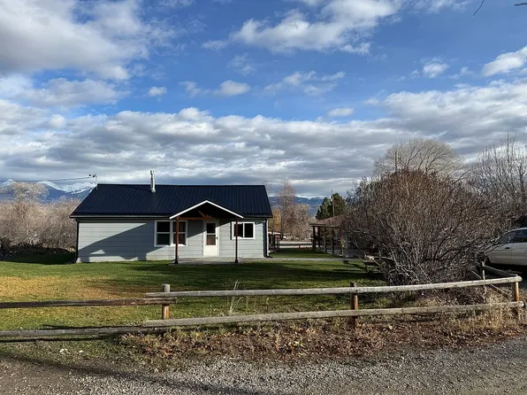 1312 Upper Baker Ave, Salmon, ID 83467