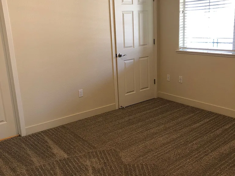 Luxe Ripon Apartments — Photo 39