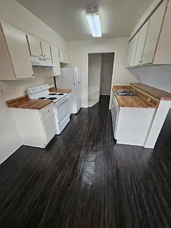Coronado Townhomes - 23 — Photo 2