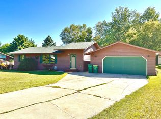 1022 NE 5th Ave, Grand Rapids, MN 55744