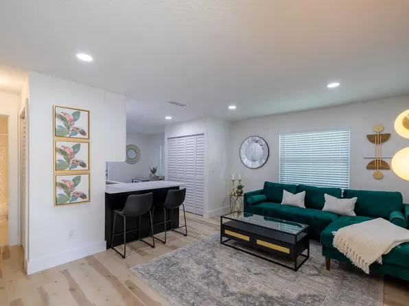 6407 S Adelia Ave APT B, Tampa, FL 33616