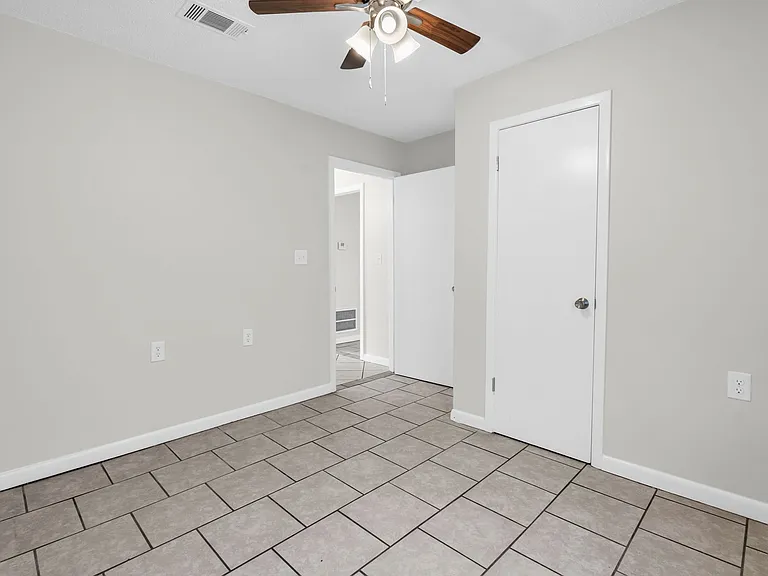 1010 N Montgomery St #2B — Photo 7