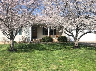 995 Wing Tip Cir, Hopkinsville, KY 42240
