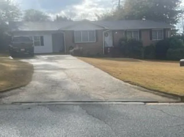 2503 Brookwood Cir, Phenix City, AL 36867