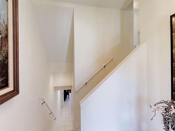 2nd image of 1603 Windjammer Ln