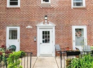 8 Leewood Cir APT 2L, Eastchester, NY 10709