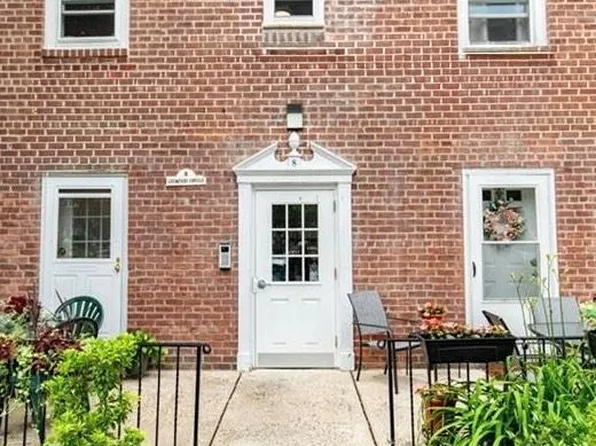 8 Leewood Circle #2L, Eastchester, NY 10709