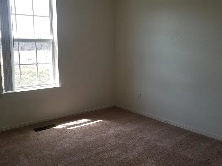 Cottonwood Estates — Photo 23