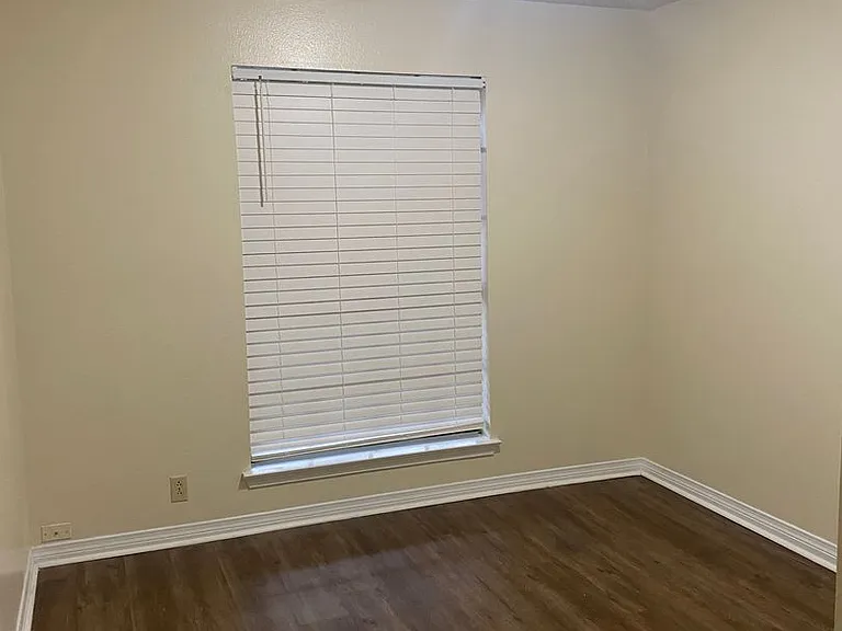 8271 Bayou Fountain Ave — Photo 9