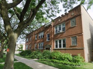 3705 W Eddy St #2, Chicago, IL 60618