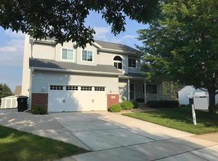 513 Meadow Vw, Deforest, WI 53532