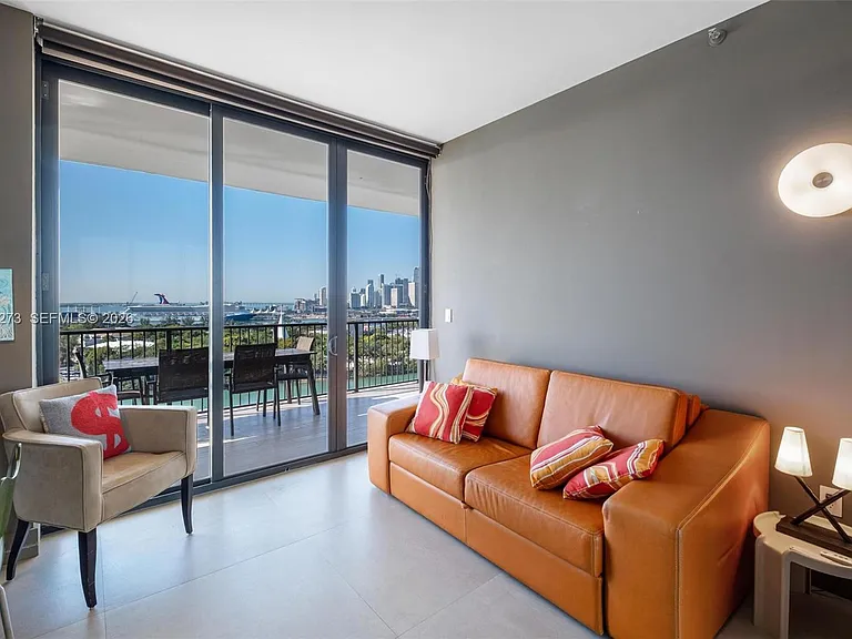 1000 Venetian Way #1501 — Photo 24