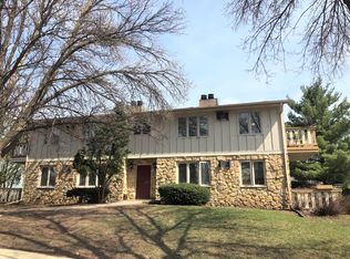 1 Mesa Ct #2, Madison, WI 53719