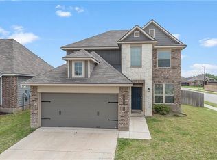 2037 Polmont Dr, Bryan, TX 77807