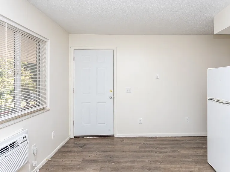 The Vue @ 214 Apartments — Photo 5