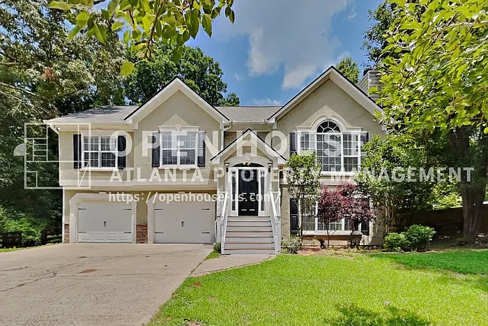 3820 Pheasant Run Trce