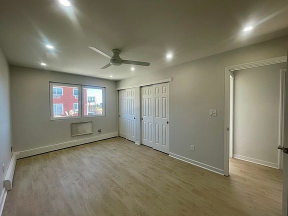 4th image of 126 Beach 98 St #1