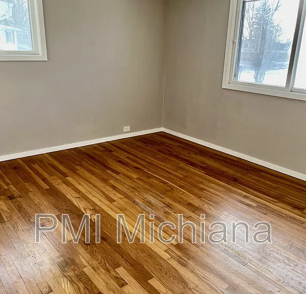 4414 Huron Cir — Photo 14