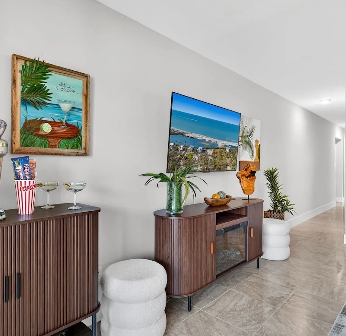 1 bed, 614 sqft, $2,400 — Photo 3