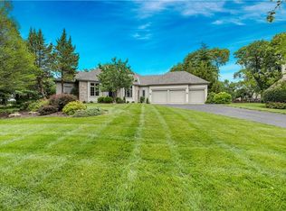 16890 Meadow Ln, Village Of Loch Lloyd, MO 64012