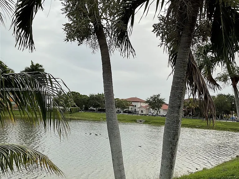 15350 SW 11th St — Photo 30
