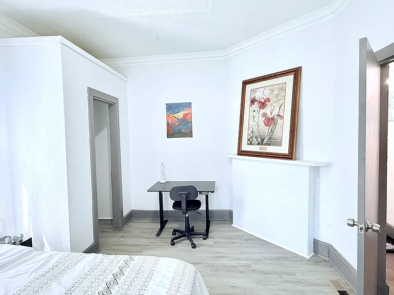 3310 Chicago Ave #1 — Photo 10