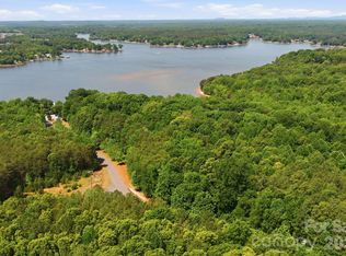 0 Island Point Rd, Charlotte, NC 28278