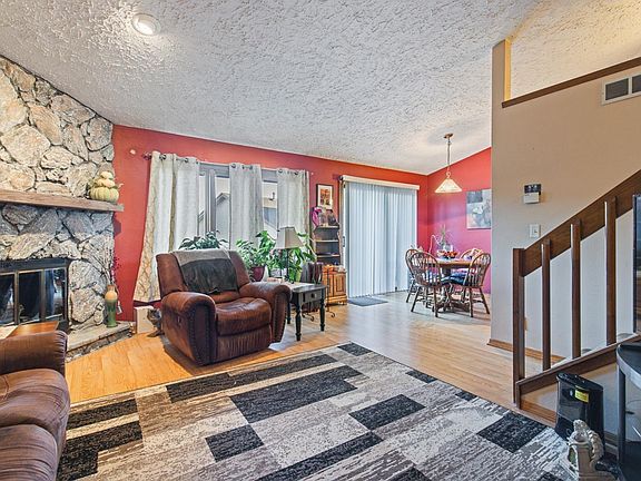 4th image of 7461 Colosseum Dr APT 2