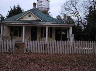 1604 Lunenburg Ave, Victoria, VA 23974