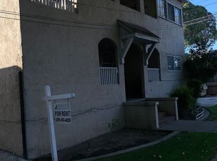 1214 G St APT 4, Modesto, CA 95354