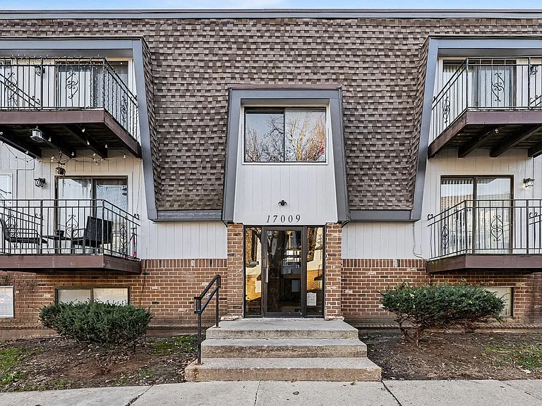 Stoneybrook Apartments — Photo 34