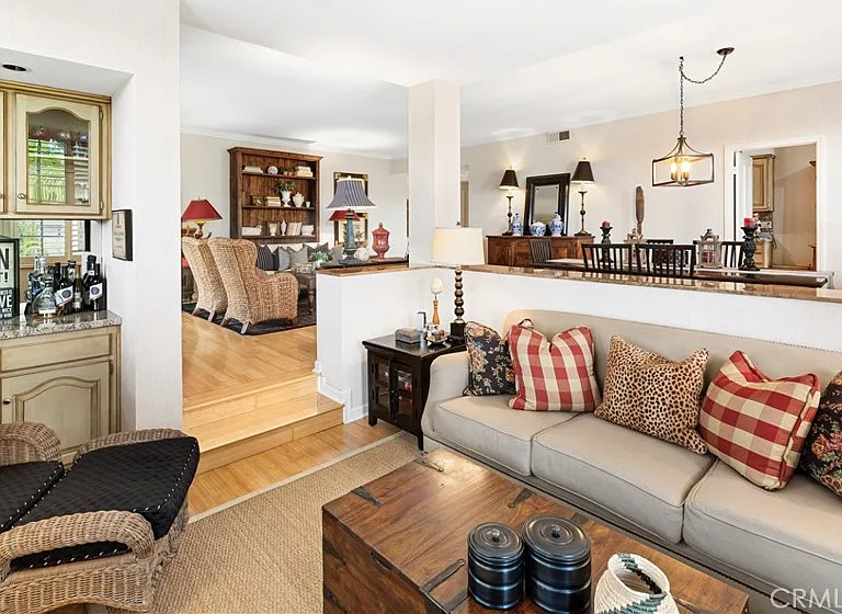 1 Sea Cove Ln — Photo 8