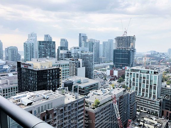 4th image of 8 Mercer St #2609
