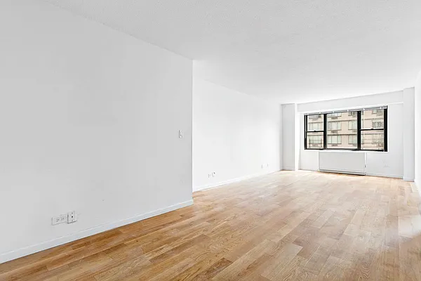 Rented by PocketBroker Inc | media 7